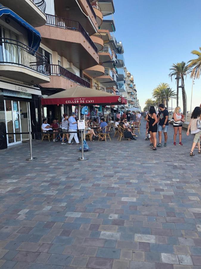 Face A La Mer Calafell Exteriör bild